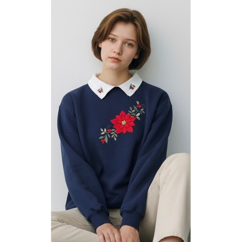 Navy Blue Embroidered‎ Poinsettia Flower Collar Sweatshirt. SZ Medium. Holiday.